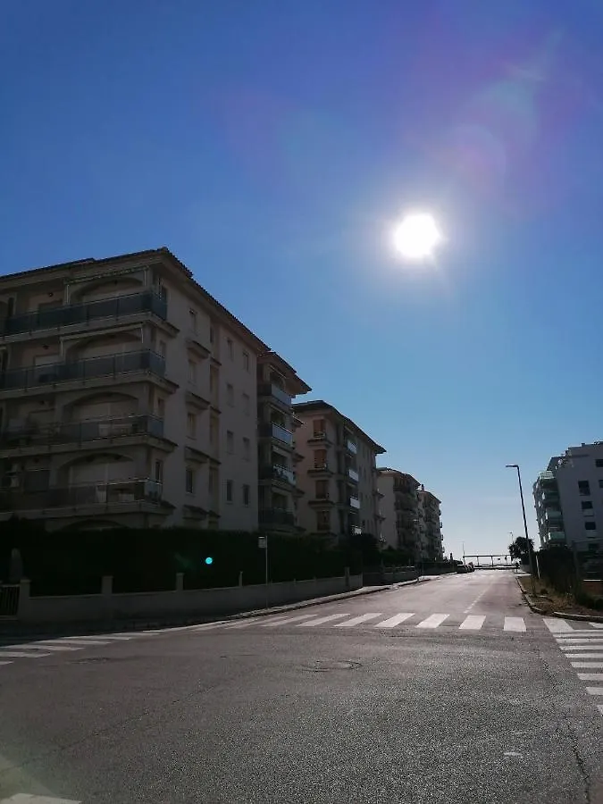 Ideal Apartamento A 100M Playa - Calafell Apartment